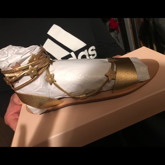 Starla gold leather flat sandals. - Picture 3 of 7